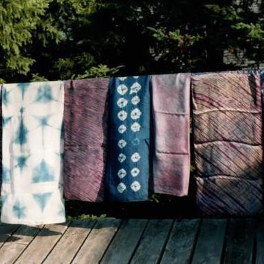 3.5.22  Intro to Shibori:  Japanese Shaped Resist Dyeing with Ray Cooper