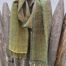 11.28.26 Houndstooth/Striped Scarf on a Rigid Heddle Loom with Casey