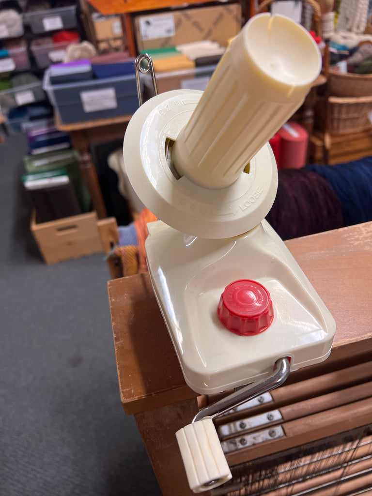 Lacis Ball Winder – PortFiber