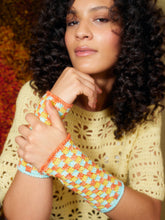 Let's Crochet! Issue 2