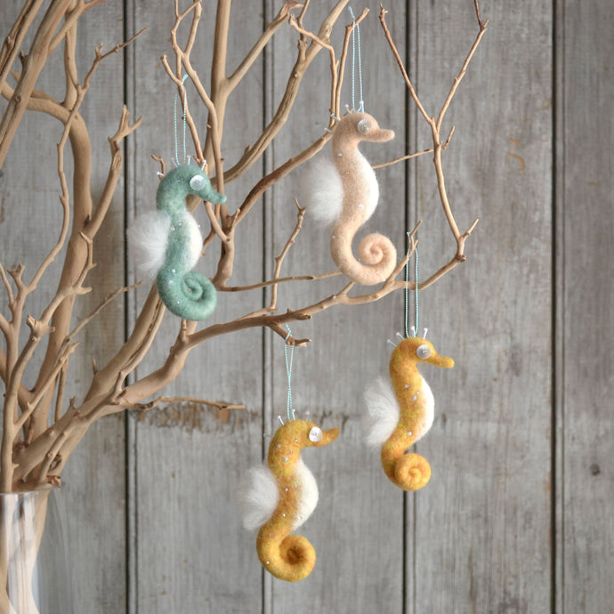 8.5.23 Felted Seahorse Ornament with Michelle Provencal