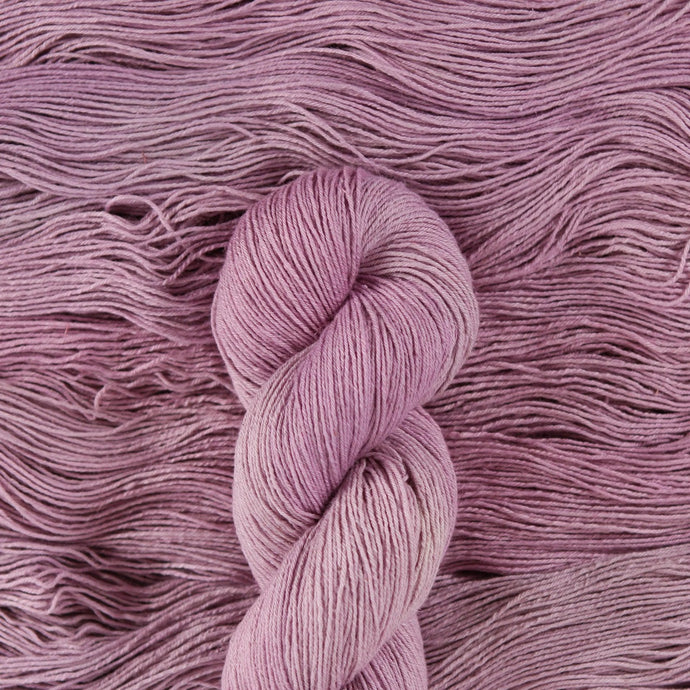 Quartzite: Ritual Dyes Undine Fingering