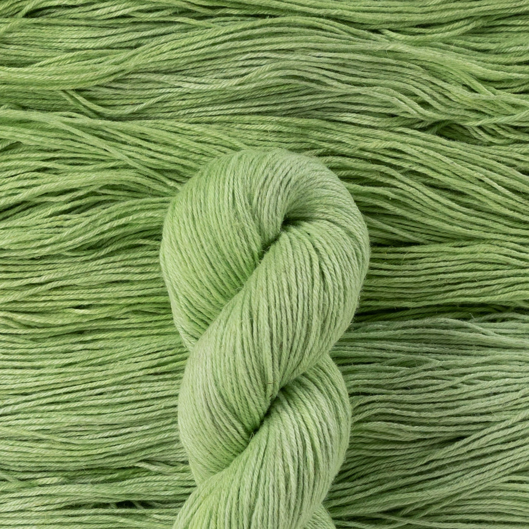 Pea Shoot : Ritual Dyes Undine DK