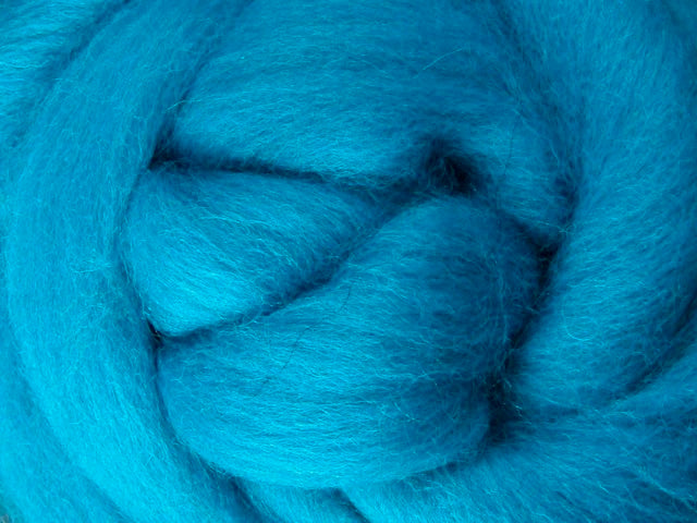 Turquoise: Combed Corriedale